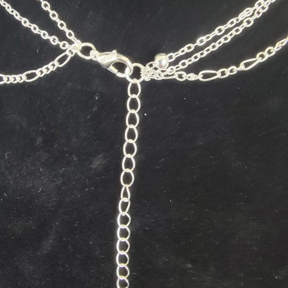 Layered Necklace - Picture 3 of 3